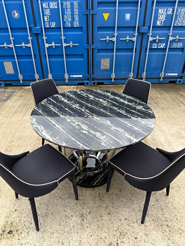 Round black marbled effect - marbled,