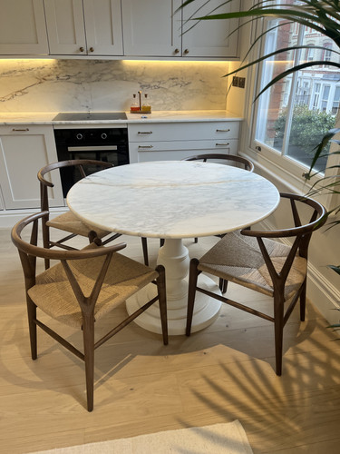 Round dining table - round,